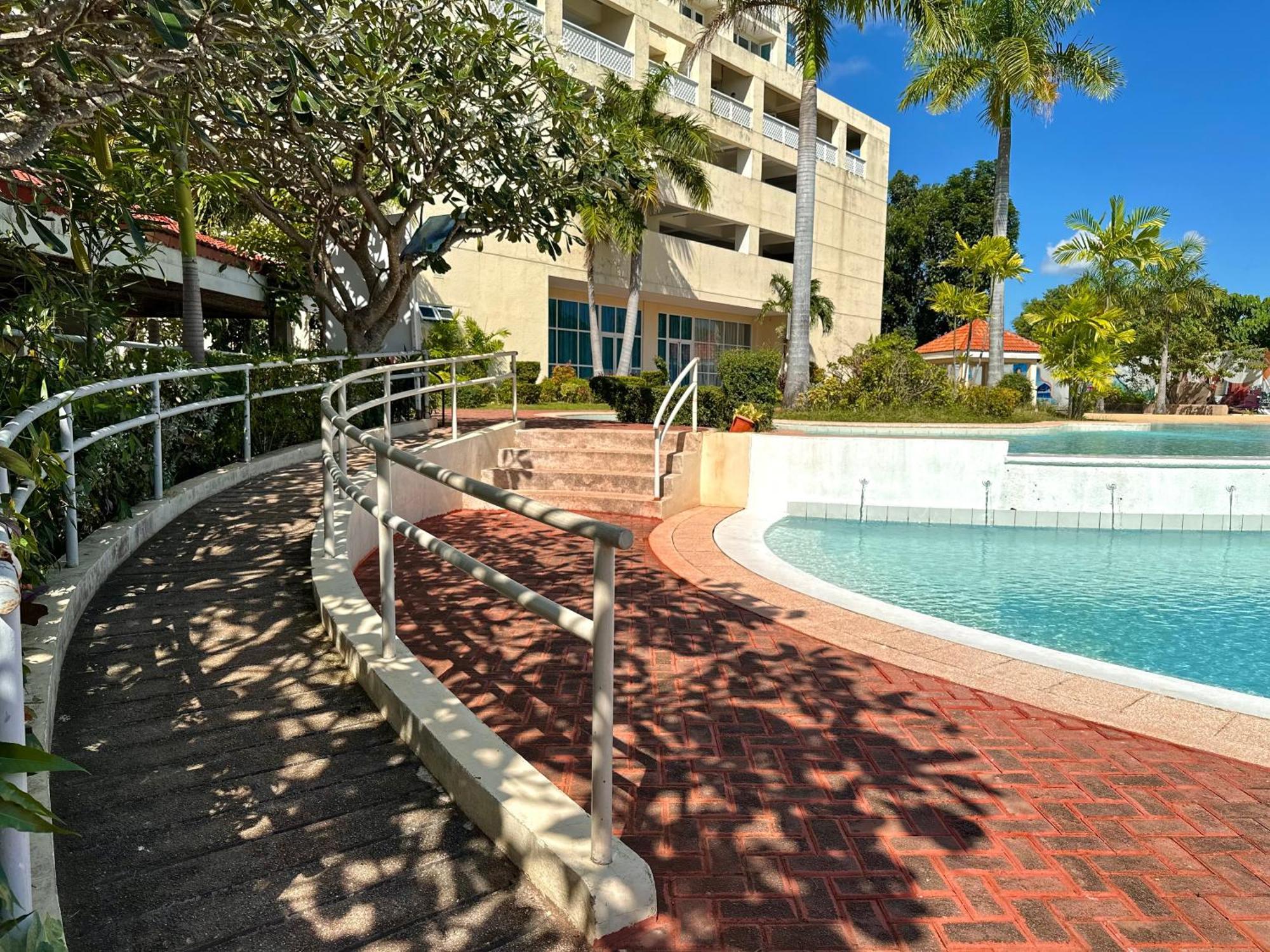 La Mirada Deluxe Suites With Oceanview Île de Mactan Extérieur photo