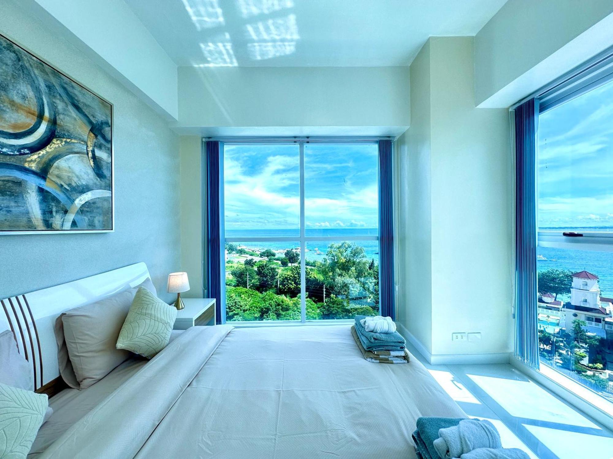 La Mirada Deluxe Suites With Oceanview Île de Mactan Extérieur photo